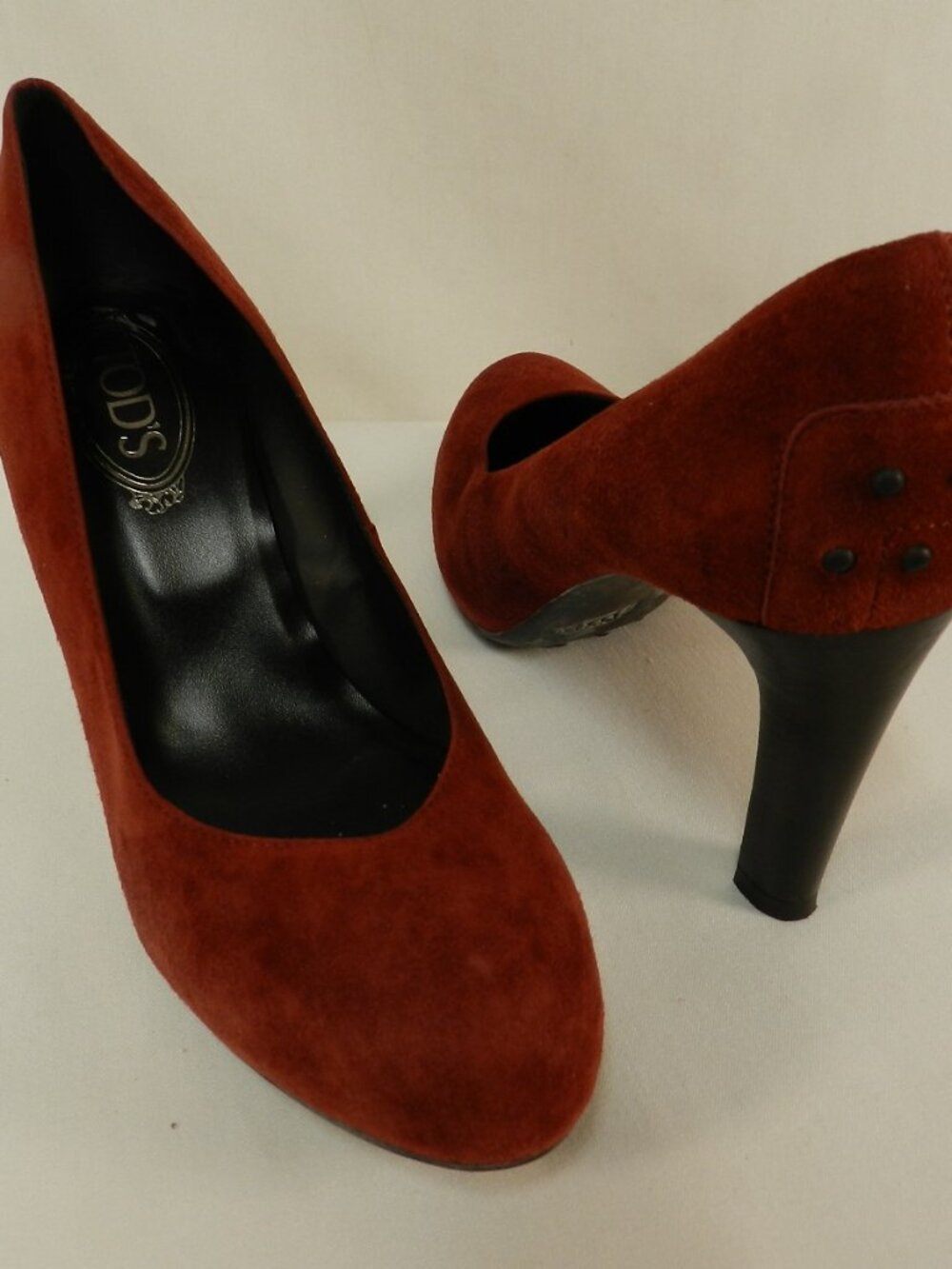 TOD'S burgundy red suede driving high heels pumps made in Italy Size Sz 40 US 9
